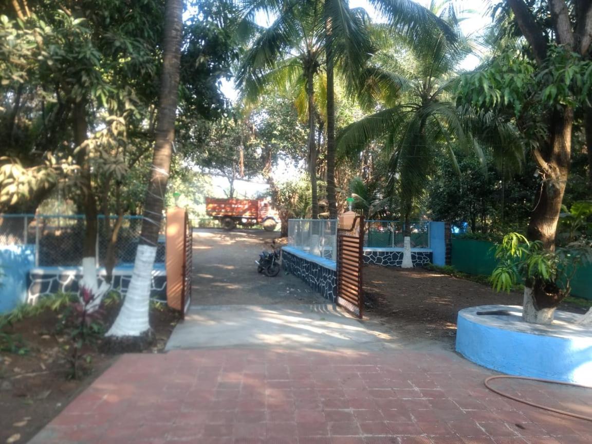 Krushna Kunj Holiday Home Alibag Luaran gambar