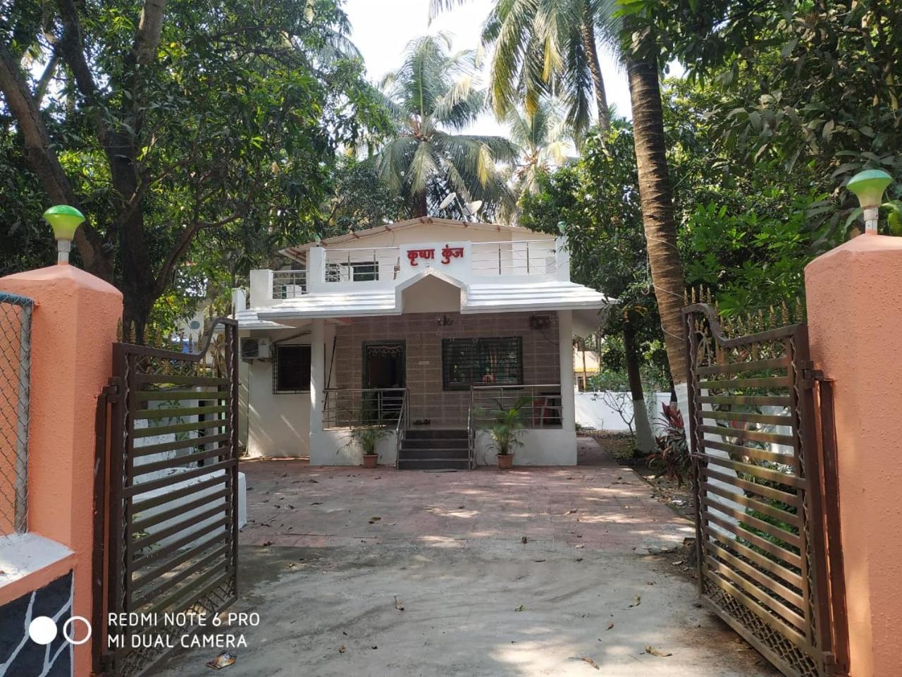 Krushna Kunj Holiday Home Alibag Luaran gambar
