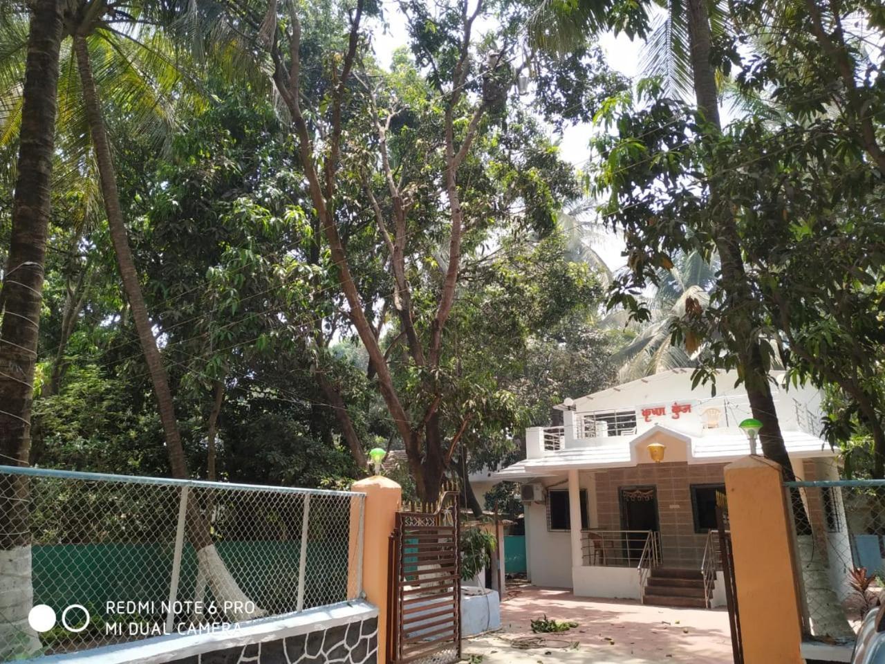 Krushna Kunj Holiday Home Alibag Luaran gambar