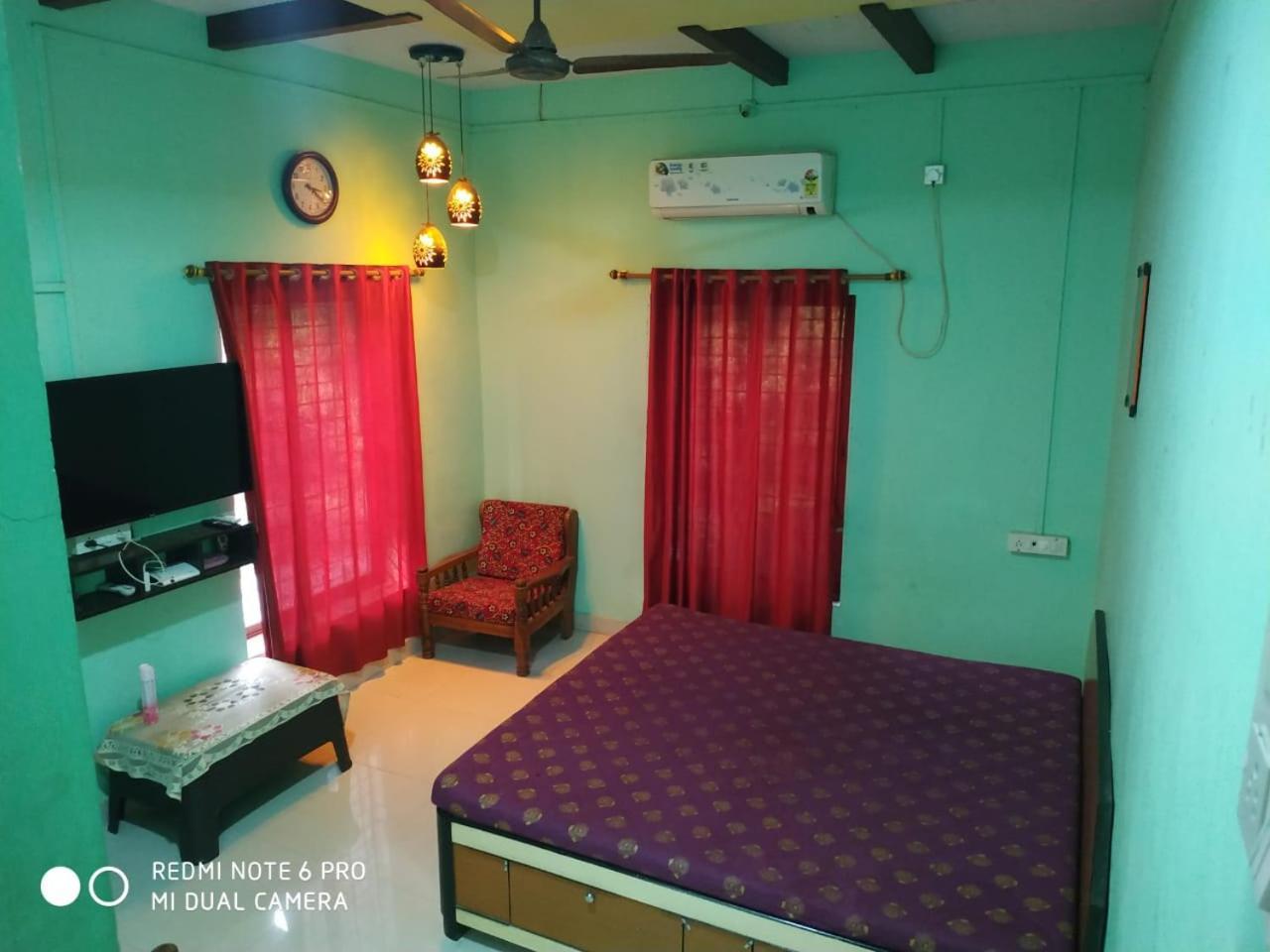 Krushna Kunj Holiday Home Alibag Luaran gambar